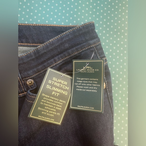 NWT LRL Lauren Jeans Co size 10 x 32 length
Super stretch slim Fit - Picture 6 of 7